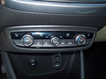 Bild 19 Opel Crossland (X) Crossland Elegance SHZ LHZ FSHZ PDC+Kam Navi AT