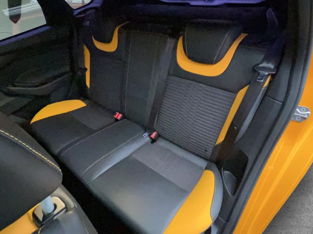 Ford Focus ST °RECARO°Bi-Xenon°Navi°Keyless°AAC°SHZ°