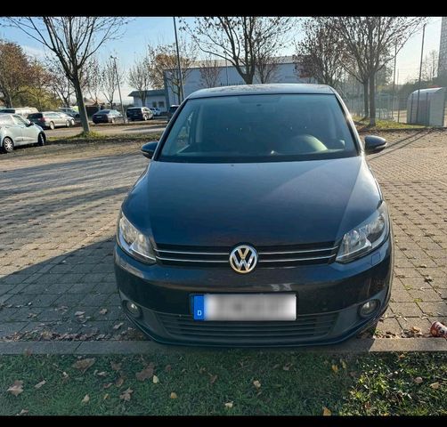 Volkswagen VW Touran 7Sitzer Automatik 1.6  Diesel - ...