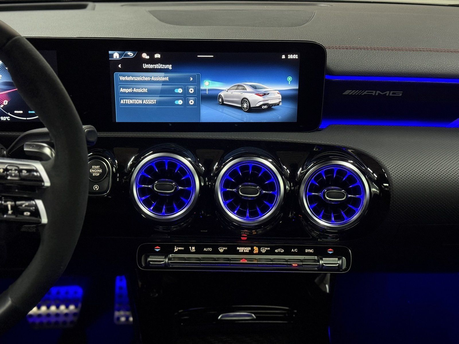 Fahrzeugabbildung Mercedes-Benz AMG CLA 35 4M*BURMESTER*PANO*FAP*HUD*360°KAMERA