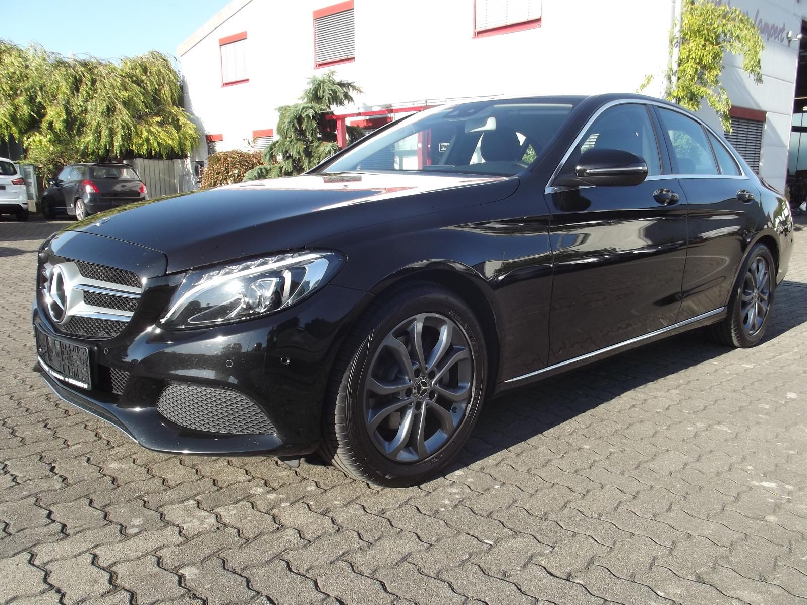 Mercedes-Benz C 220 C Limousine C 220 BlueTec / d