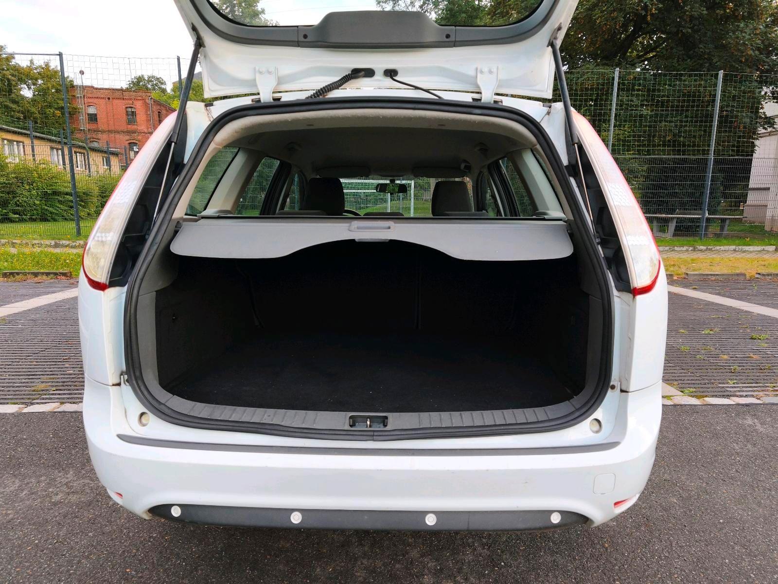Ford Focus 2008 — photo 9