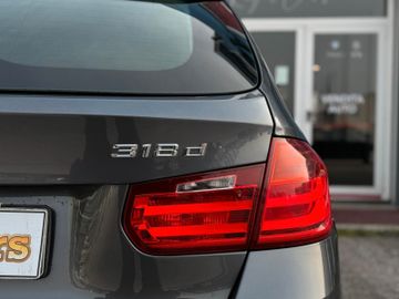 BMW 318 - 8