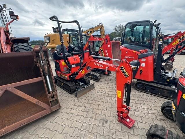 Kubota U 10-5 /2 Stück vorhanden