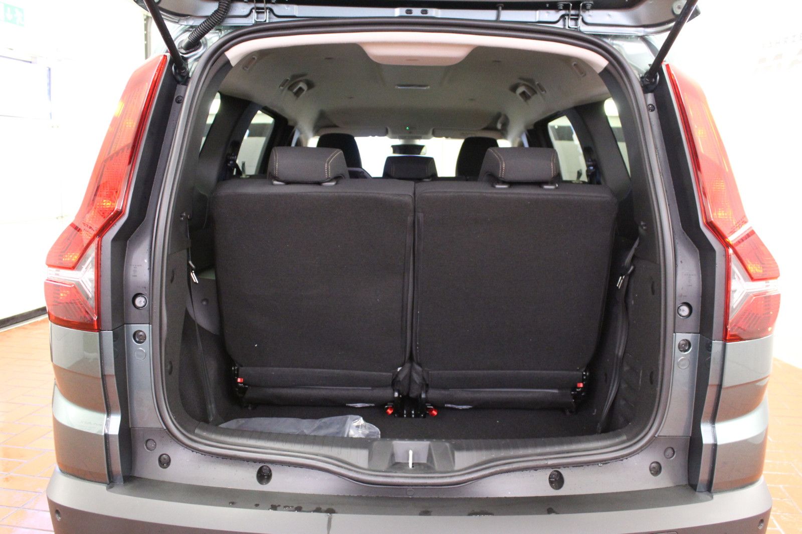 Fahrzeugabbildung Dacia Jogger Eco-G 100 Extreme+ 7-Sitzer *Benzin /LPG