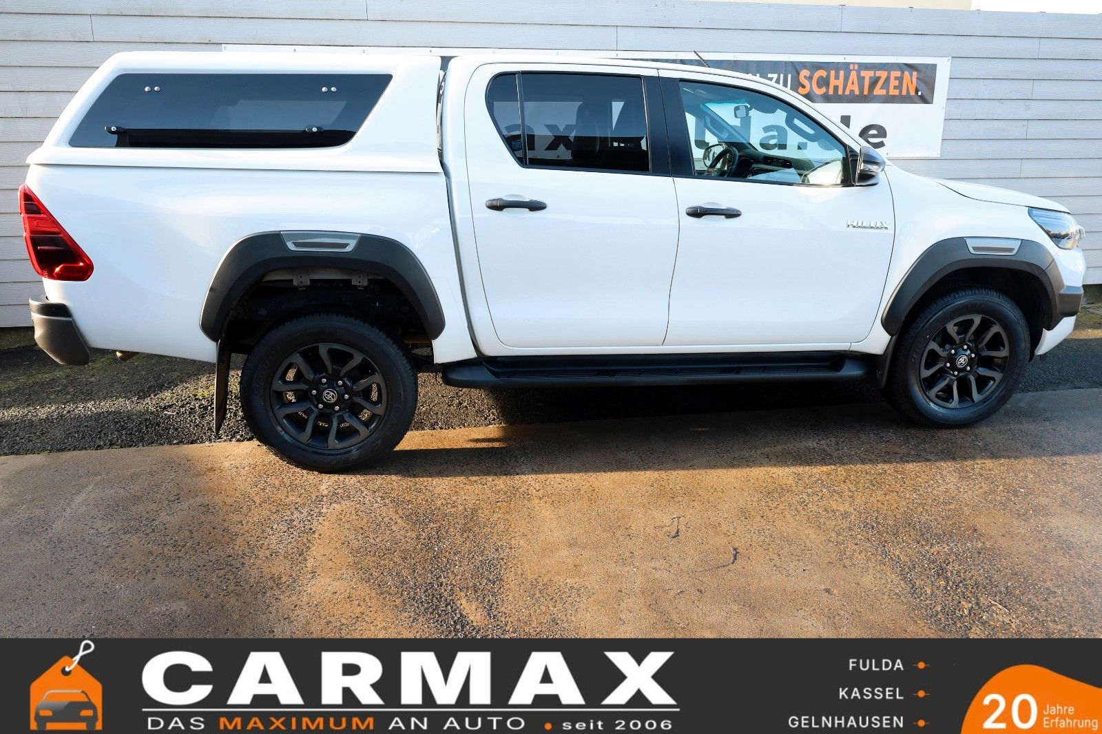 Fahrzeugabbildung Toyota Hilux 2.8 D-4D 4x4 Invincible,HardTop,Garantie