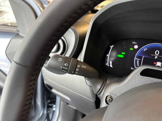 Toyota Aygo X Hybrid Active *Business-Paket*