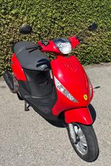 Piaggio Zip  - PIAGGIO ZIP