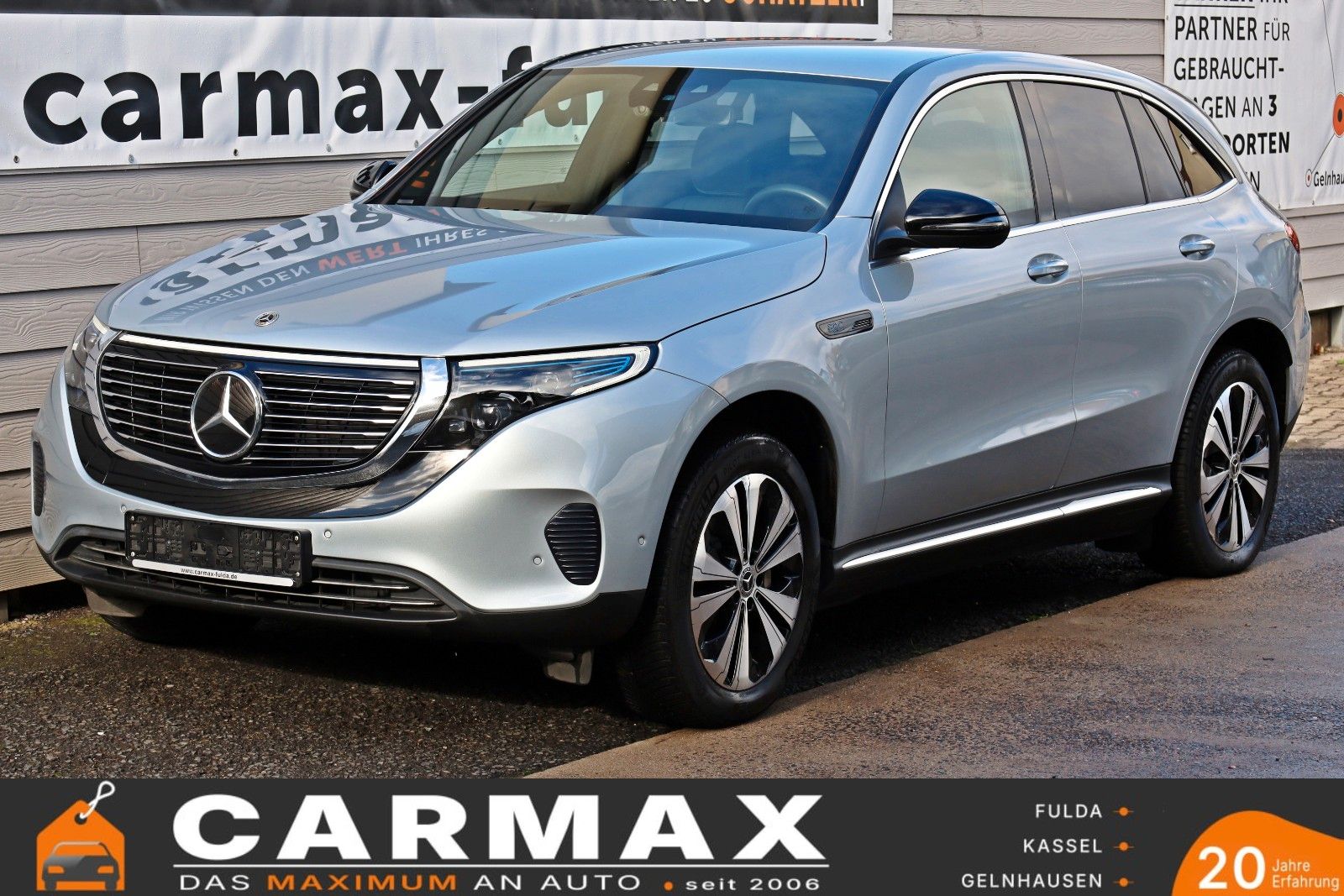 Fahrzeugabbildung Mercedes-Benz EQC 400 4M,Leder,Navi,LED,SH,Kamera,ACC,Keyless