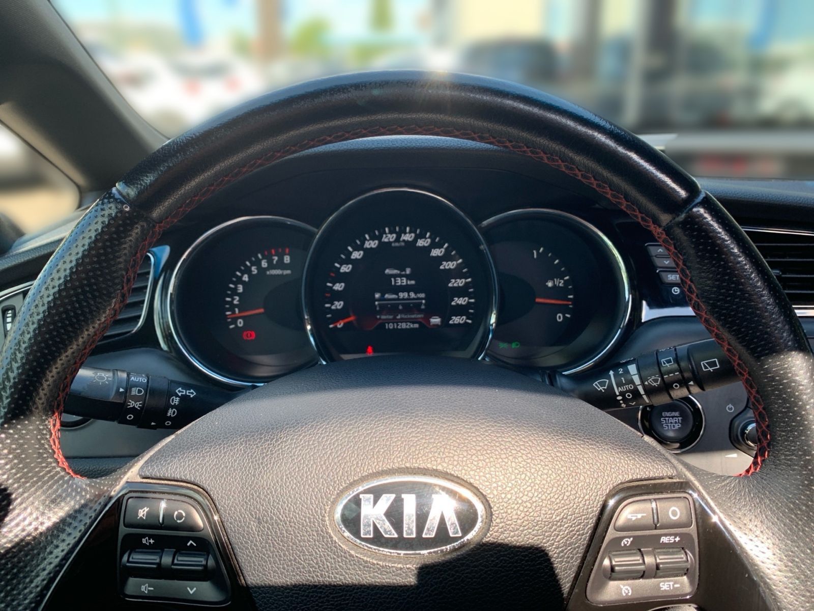 Fahrzeugabbildung Kia Ceed GT-Track 1.6 T-GDI Navi PanDach EXPORT