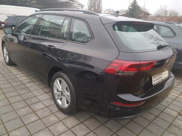 Fahrzeugabbildung Volkswagen Golf 1.5 TSI OPF 96kW Life Variant 6-Gang