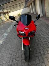 Suzuki SV 650 S - SUZUKI 2000 SV650