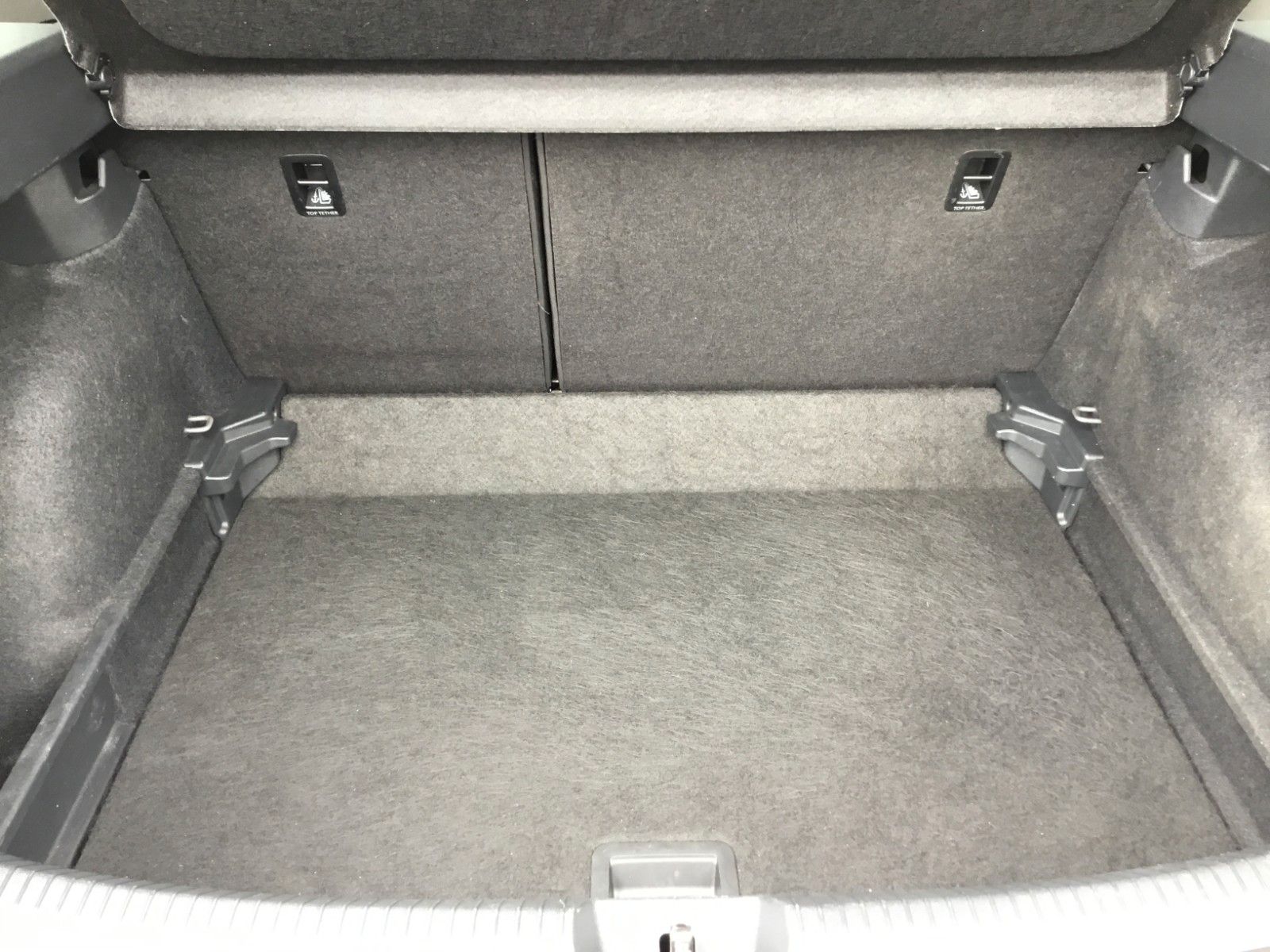 Fahrzeugabbildung Volkswagen Taigo 1.0 TSI Life+LED+App Connect+Kamera