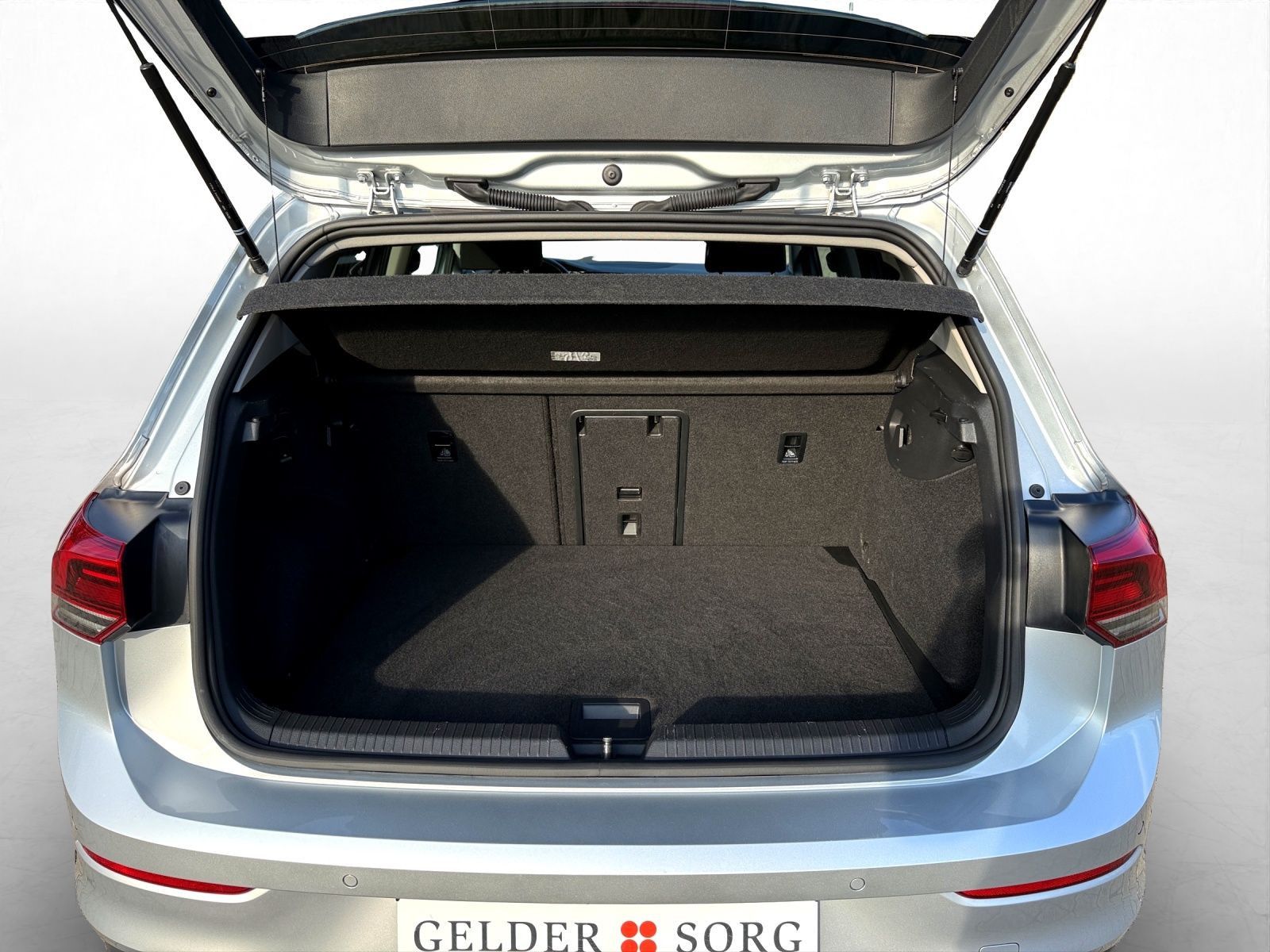Volkswagen Golf - Bild 11