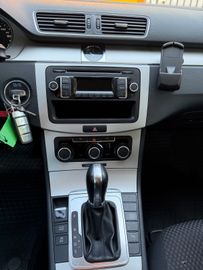 Volkswagen Passat Variant - 10