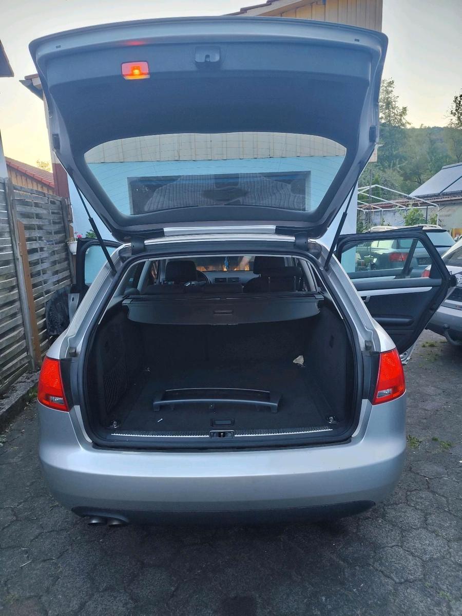 Audi A4 2006 — photo 5