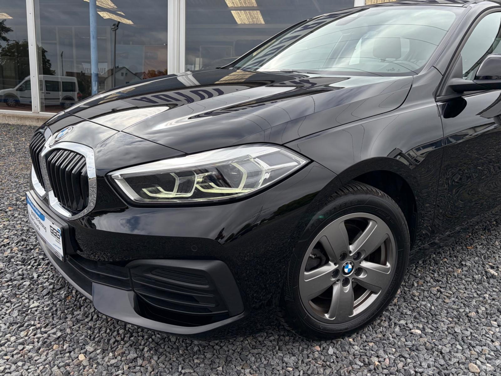 BMW 118 I Advantage AHK | LED | PANO | DAB