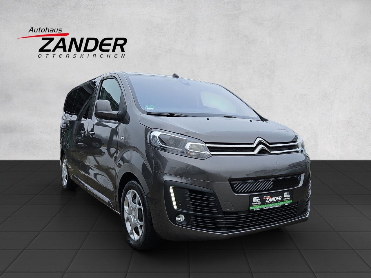 Fahrzeugabbildung Citroën Spacetourer Feel M (L2) Elektromotor 8-Sitzer