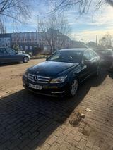 Mercedes-Benz Merzedes Benz 220 cdi - Mercedes-Benz 220 in Essen