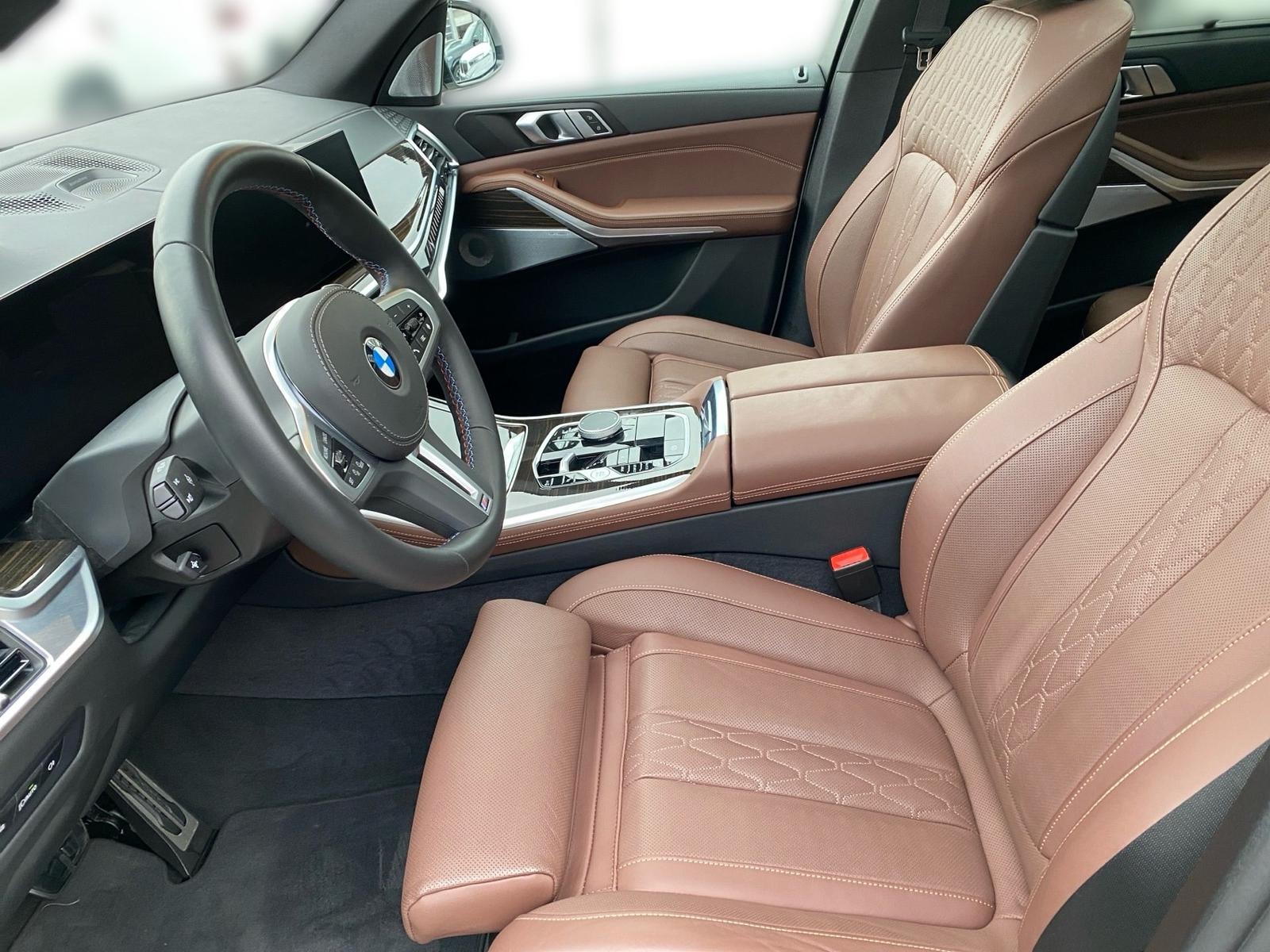 BMW X5 M60i xDrive V8 POWER