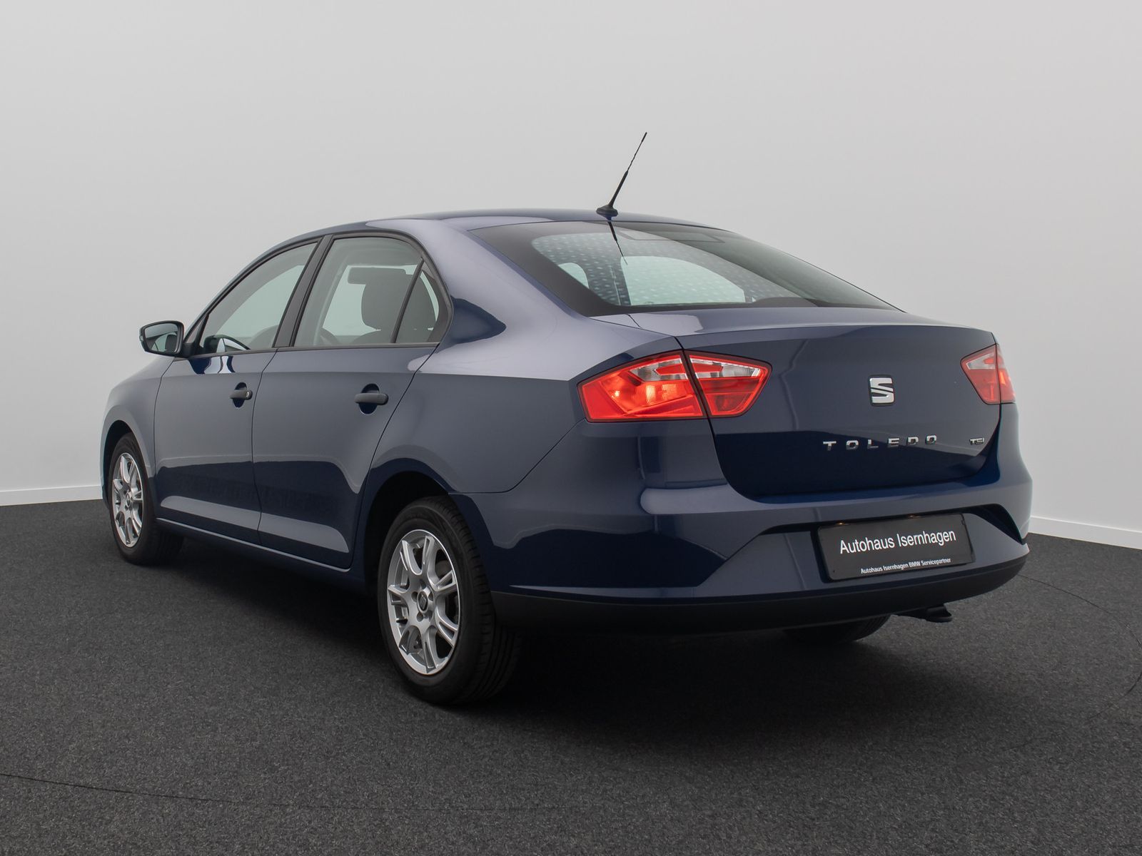 Fahrzeugabbildung SEAT Toledo 1.2 TSI 66kW BremsAss ABS Winterpaket LM