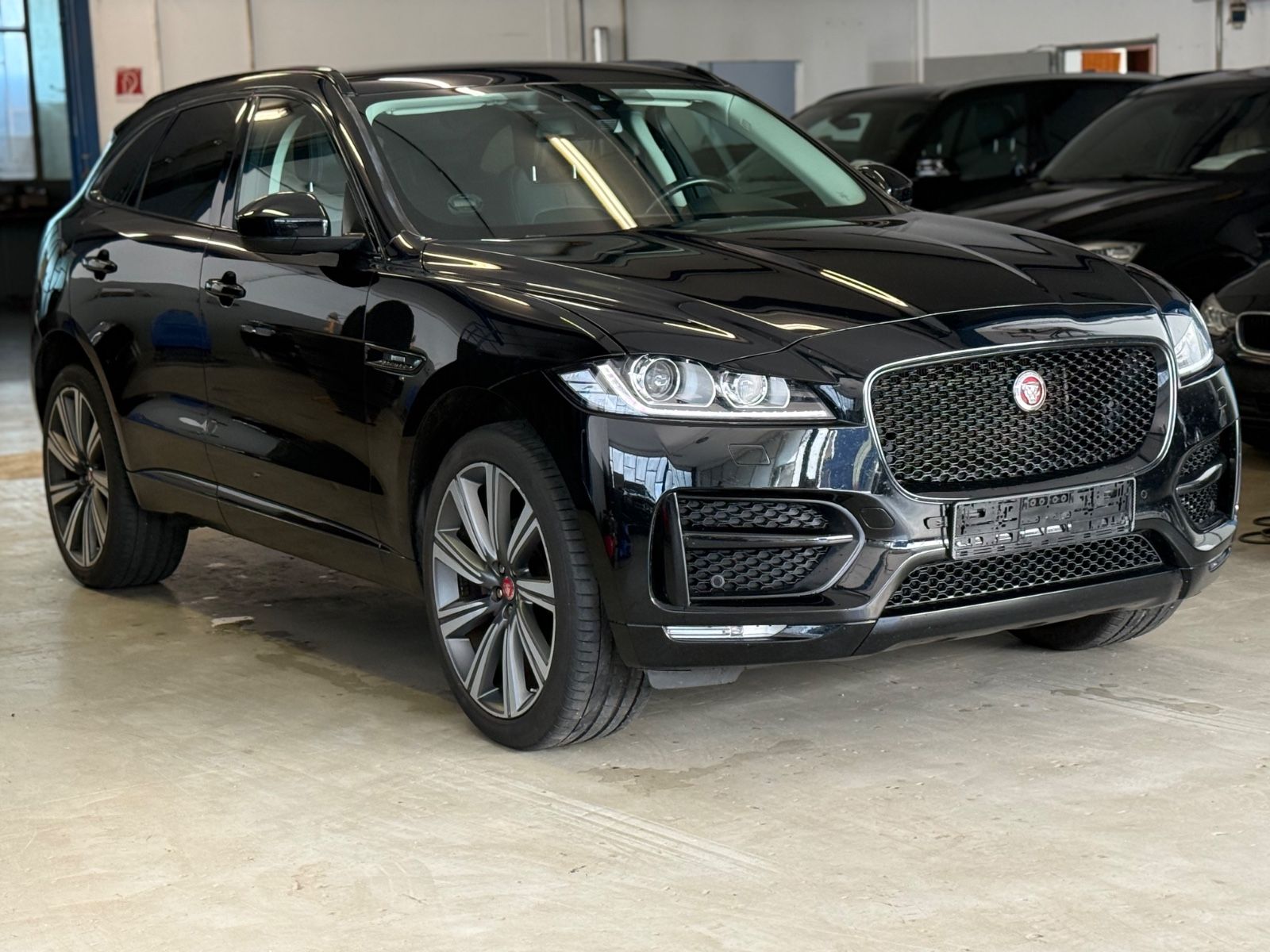 Jaguar Jaguar F-Pace F-PACE R-Sport AWD