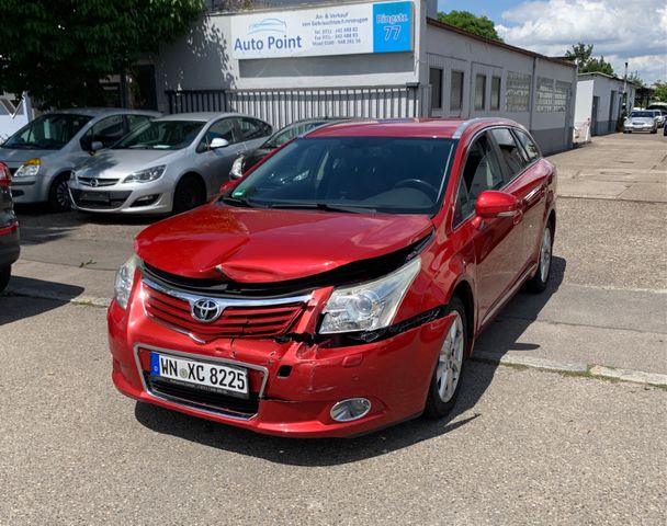 Toyota Avensis Kombi Executive