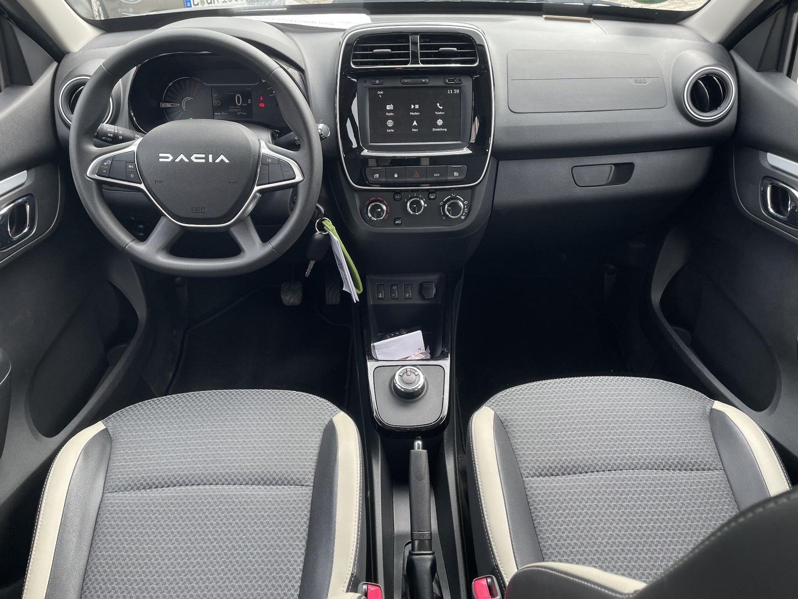 Dacia Spring - Bild 10