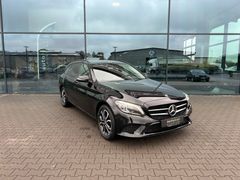 Fahrzeugabbildung Mercedes-Benz C 220d T 4Matic Autom. Night LED Comand Kamera