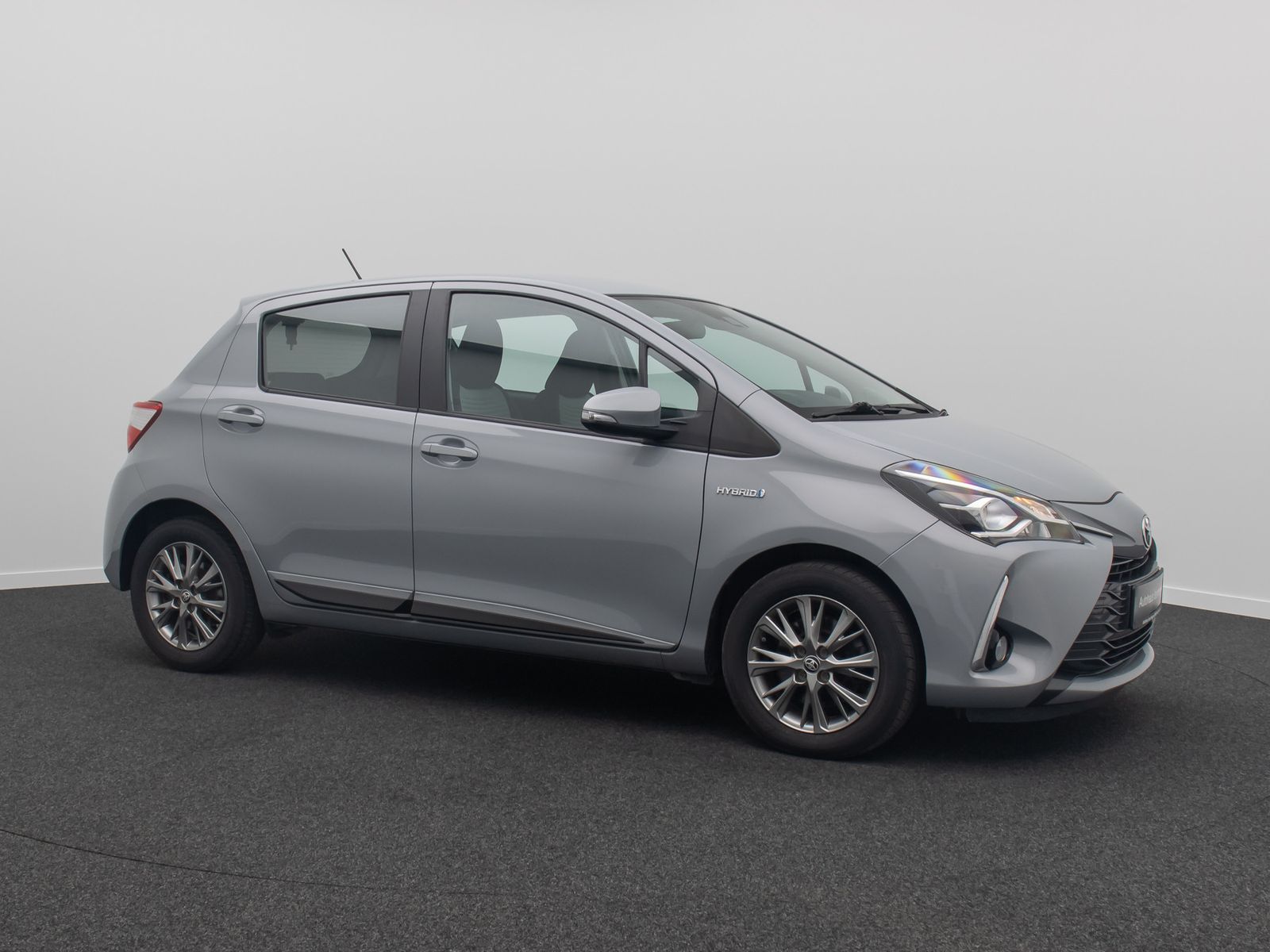 Fahrzeugabbildung Toyota Yaris Hybrid Basis Tempomat Touch KlimaAt HAC LM