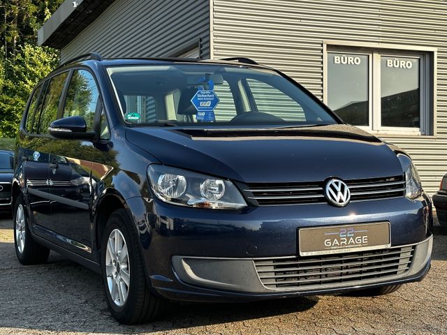 Volkswagen Touran 1.6 TDI  BMT / Tüv Neu / Service Neu