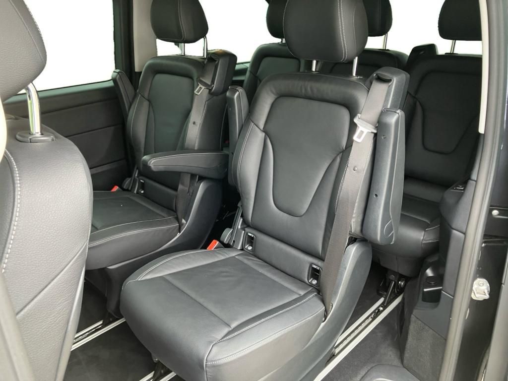 Fahrzeugabbildung Mercedes-Benz V 300 d 4MATIC EDITION Lang *AHK*LED*PDC*SpurH