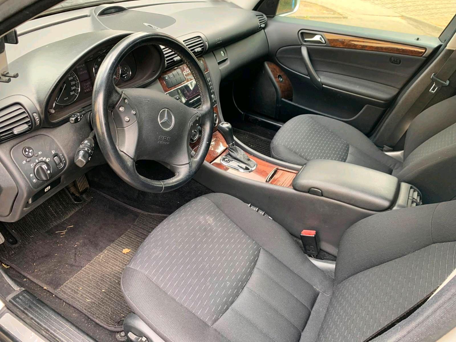 Mercedes-Benz C200 2006 — photo 5