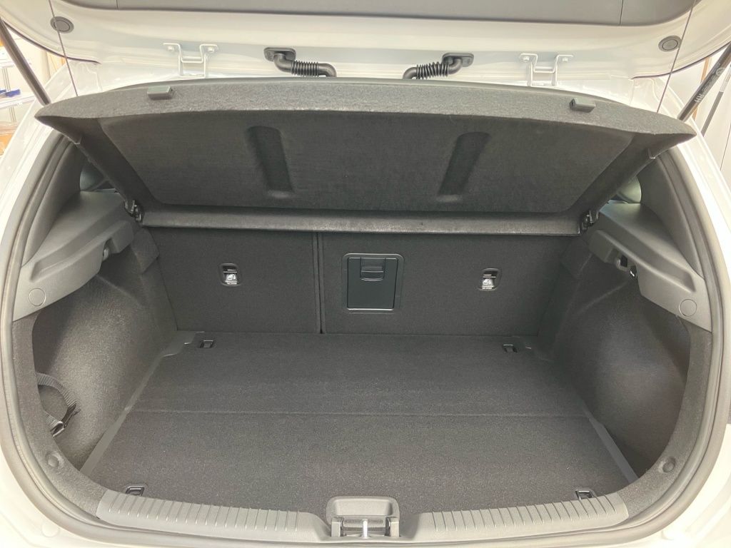 Fahrzeugabbildung Hyundai i30 FL 5-Türer (MY26) 1.6 T-GDI (150 PS) 7-DCT 2