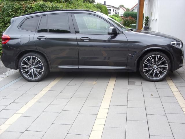 Image of BMW X3