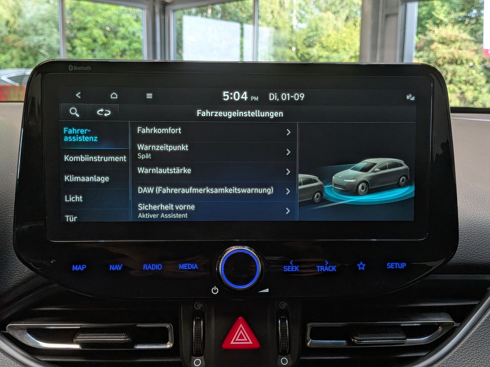 Fahrzeugabbildung Hyundai i30 1.5 T-GDI DCT Trend MHEV Cam Navi LED-Paket
