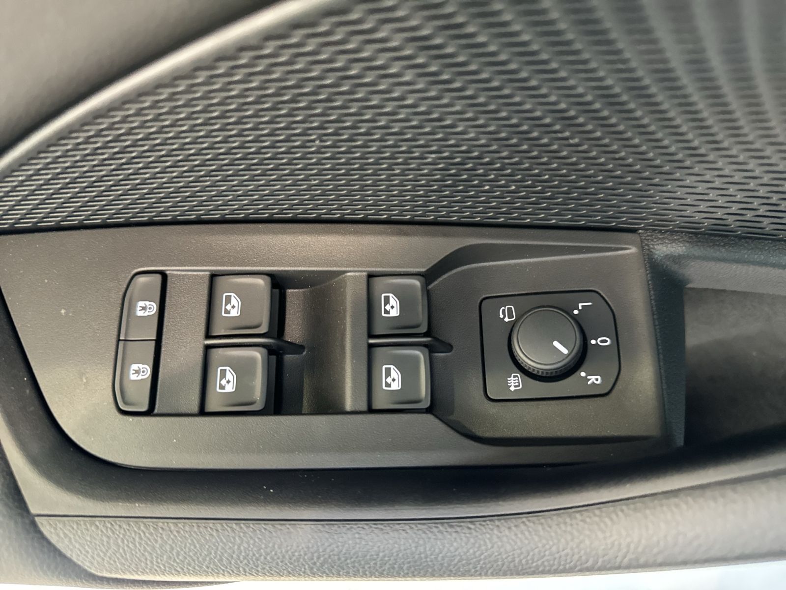 Octavia Combi Ultimate Schwarz 2.0 TDI, AHK, PAN