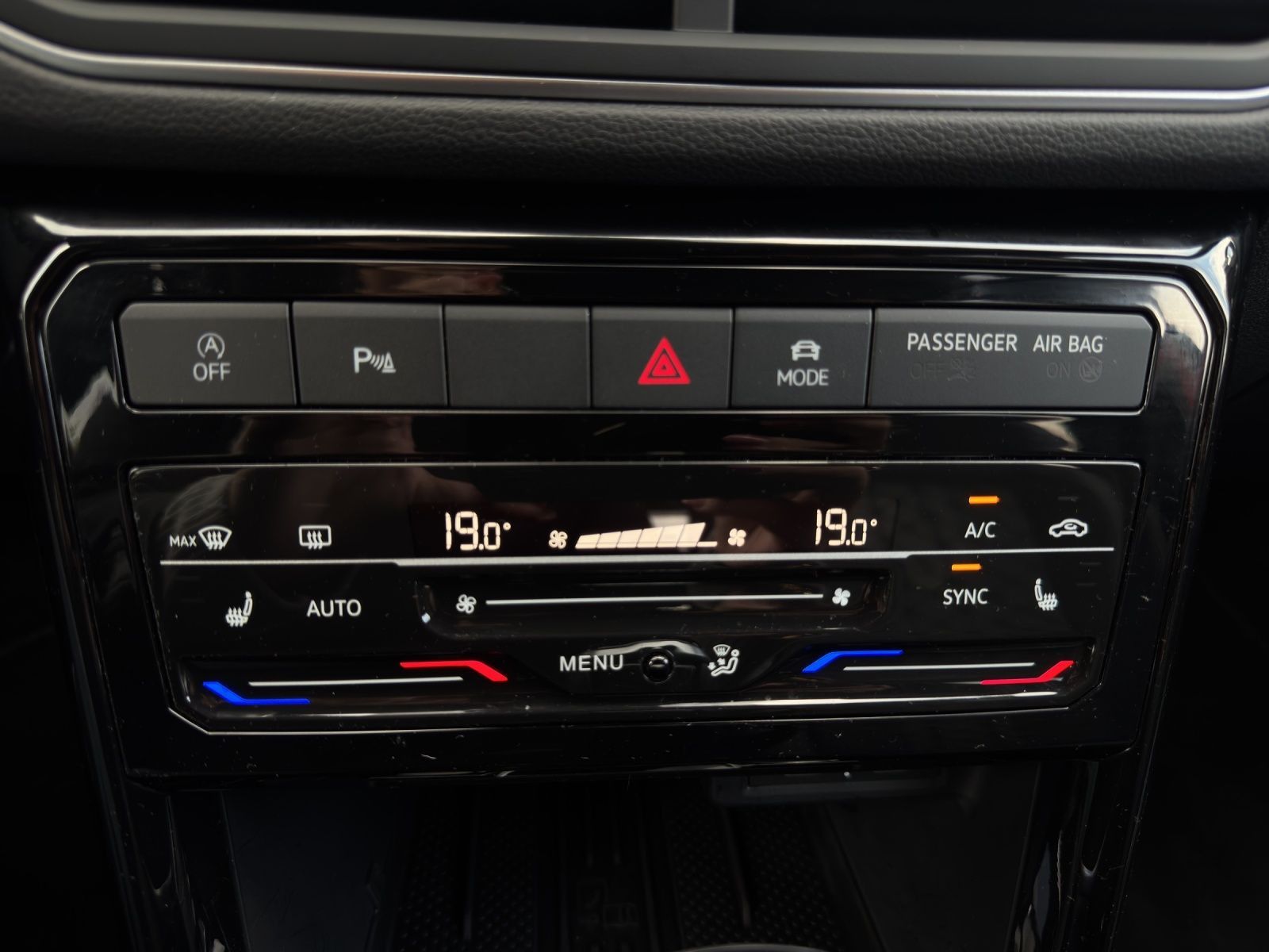 Volkswagen T-Cross - Bild 19
