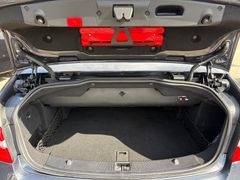 Fahrzeugabbildung Mercedes-Benz E 200 CGI Cabrio Avantgarde Navi Leder Airscarf