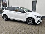 Hyundai i20 1.0 T-GDI N-Line (Navi,17",Kam.,SH,5 J.Gar) - Hyundai i20: Weiß