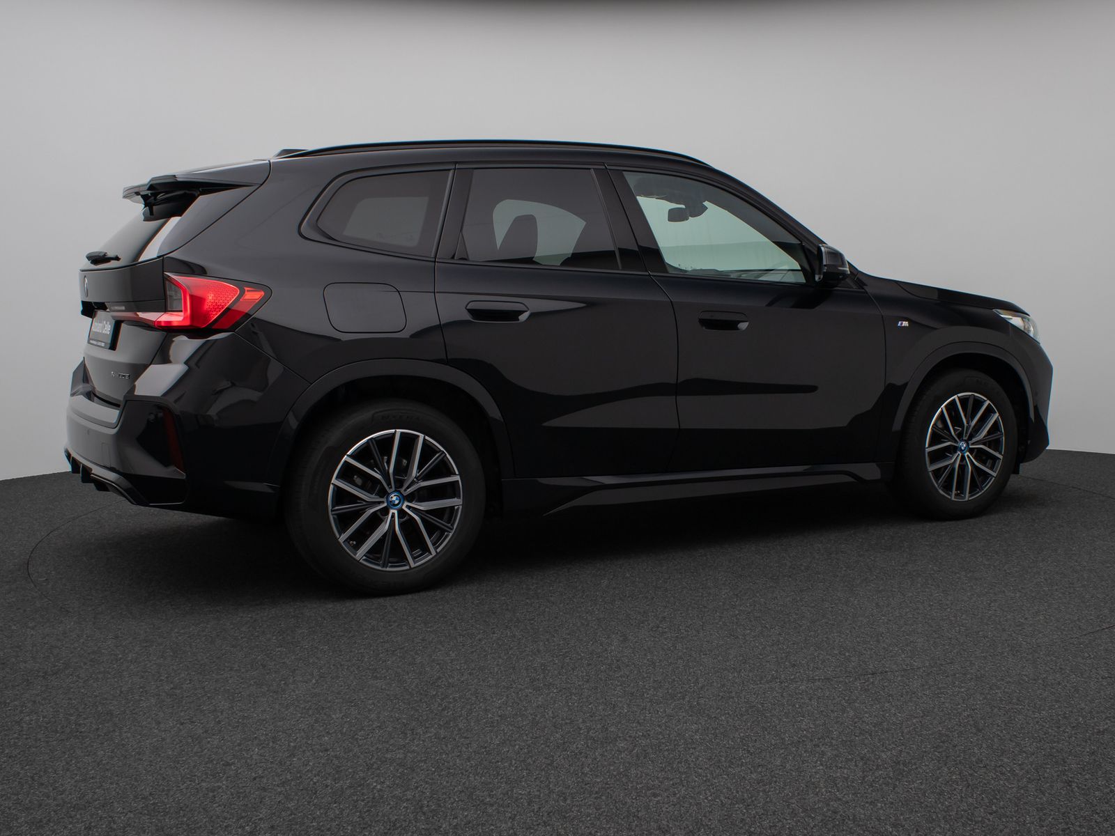 Fahrzeugabbildung BMW X1 xD30e M Sport 360°HUD DAB H/K Komfort LED
