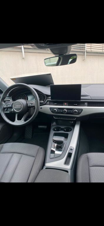 Image of Audi A4