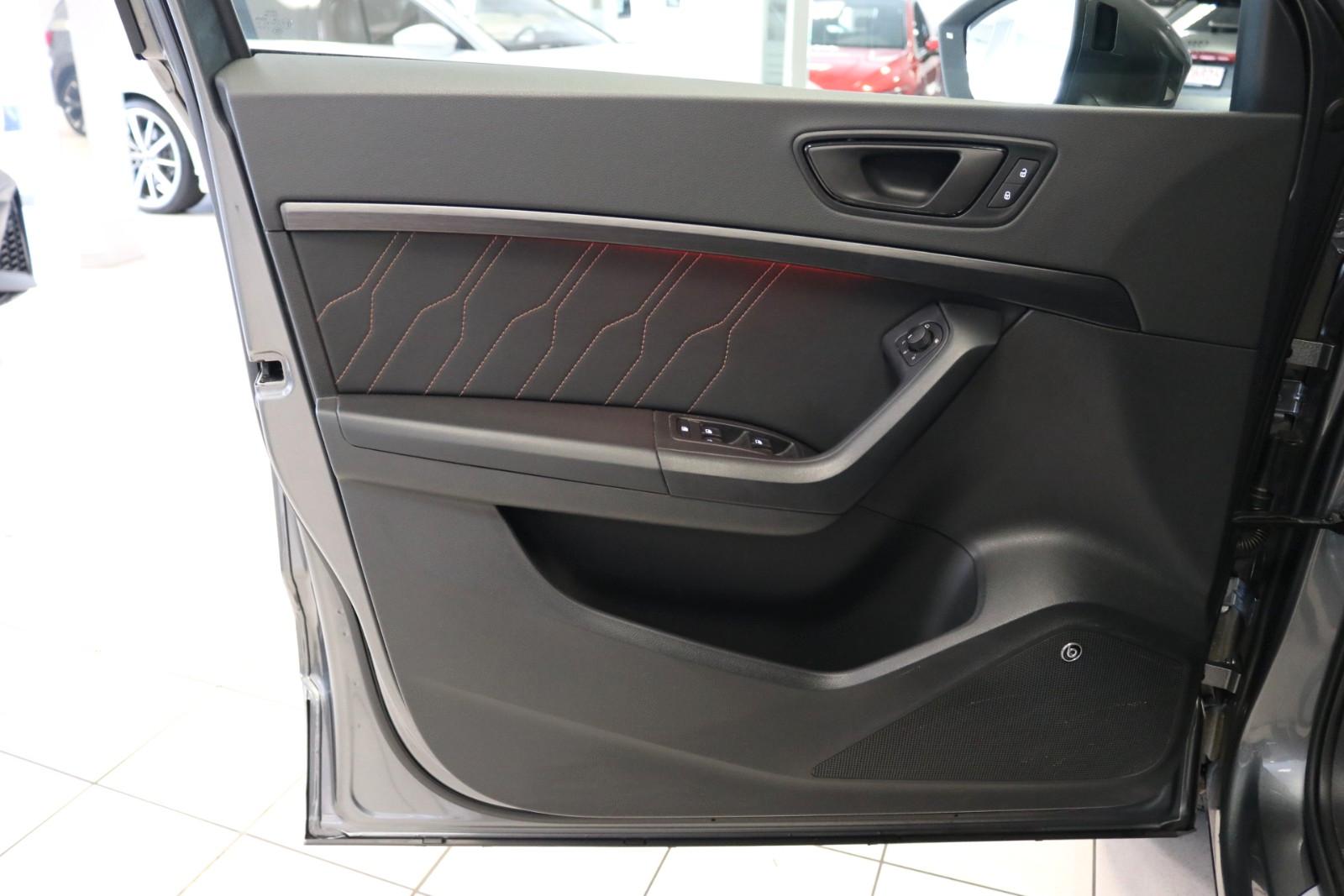 Cupra Ateca VZ 4Drive DCC AHK Pano 360° Memory, миниатюра 12