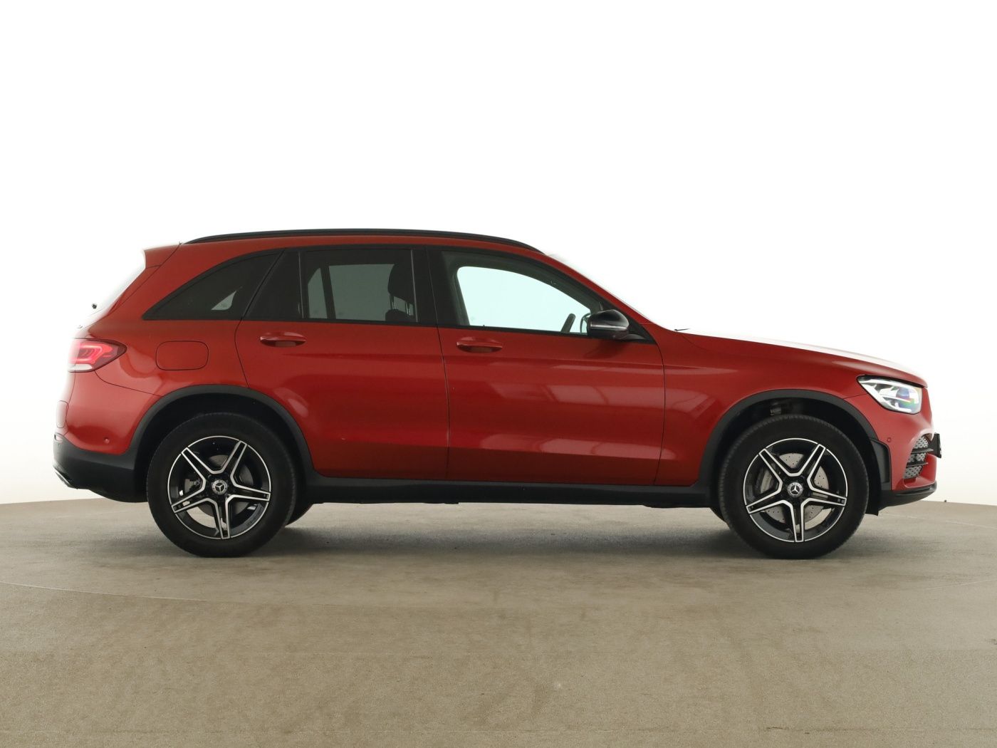 Mercedes-Benz GLC 300 de 4MATIC AMG NIGHT AHK LED DISTR MEMORY foto 8