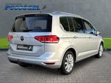Volkswagen Touran 1.5 TSI DSG Highline Panodach Navi Digita - mit Benzin-Antrieb: Van