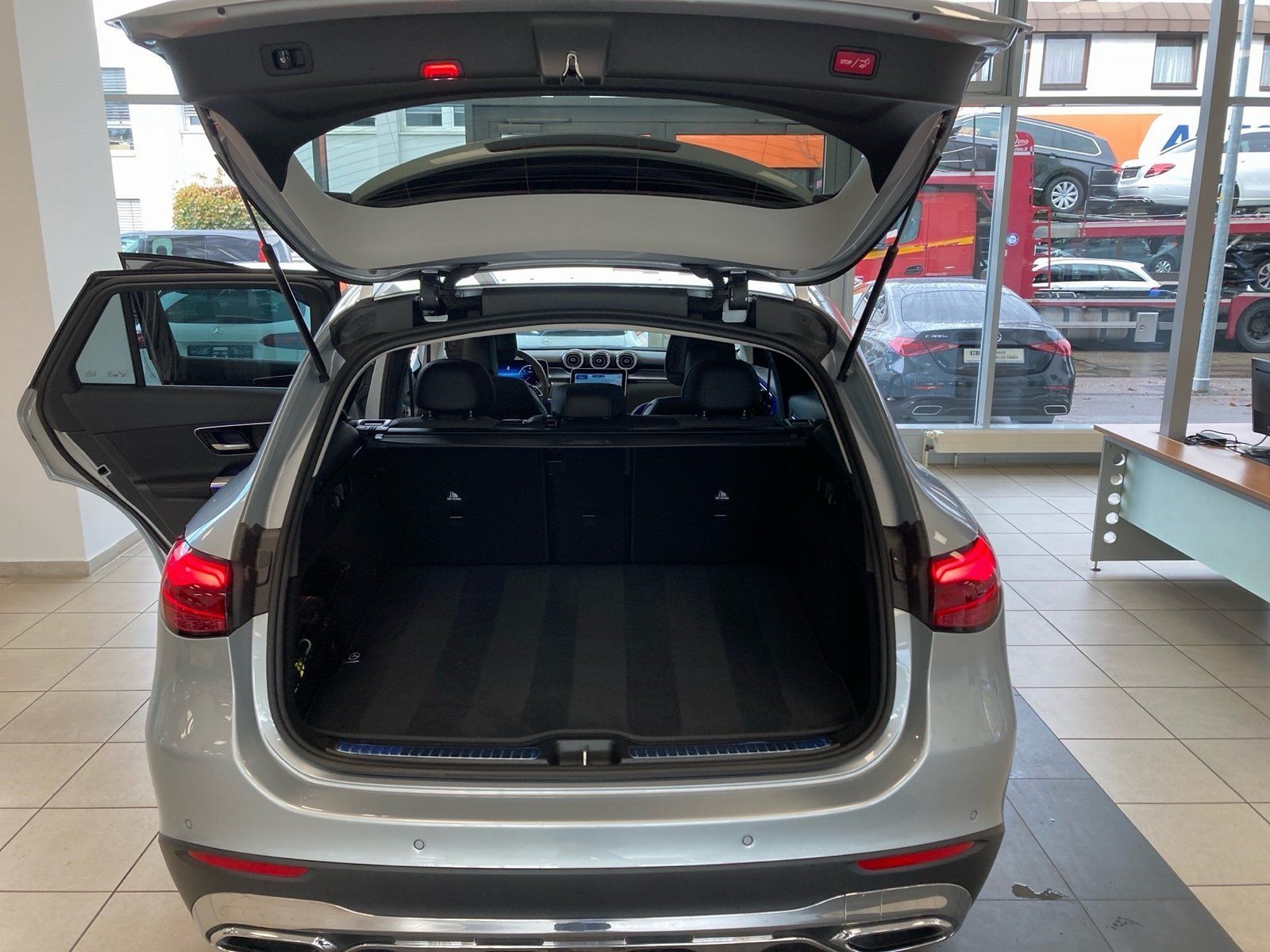 Fahrzeugabbildung Mercedes-Benz GLC 220 d 4M Avantgarde*AHK*Kamera*Totwink*Memo*