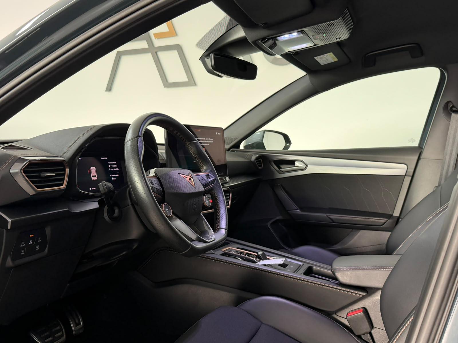 CUPRA LEON 1.5 E-HYBRID 204CH