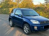 Toyota RAV 4 2.0 4x4 - - gebrauchte Toyota RAV 4 aus dem Jahr 2001
