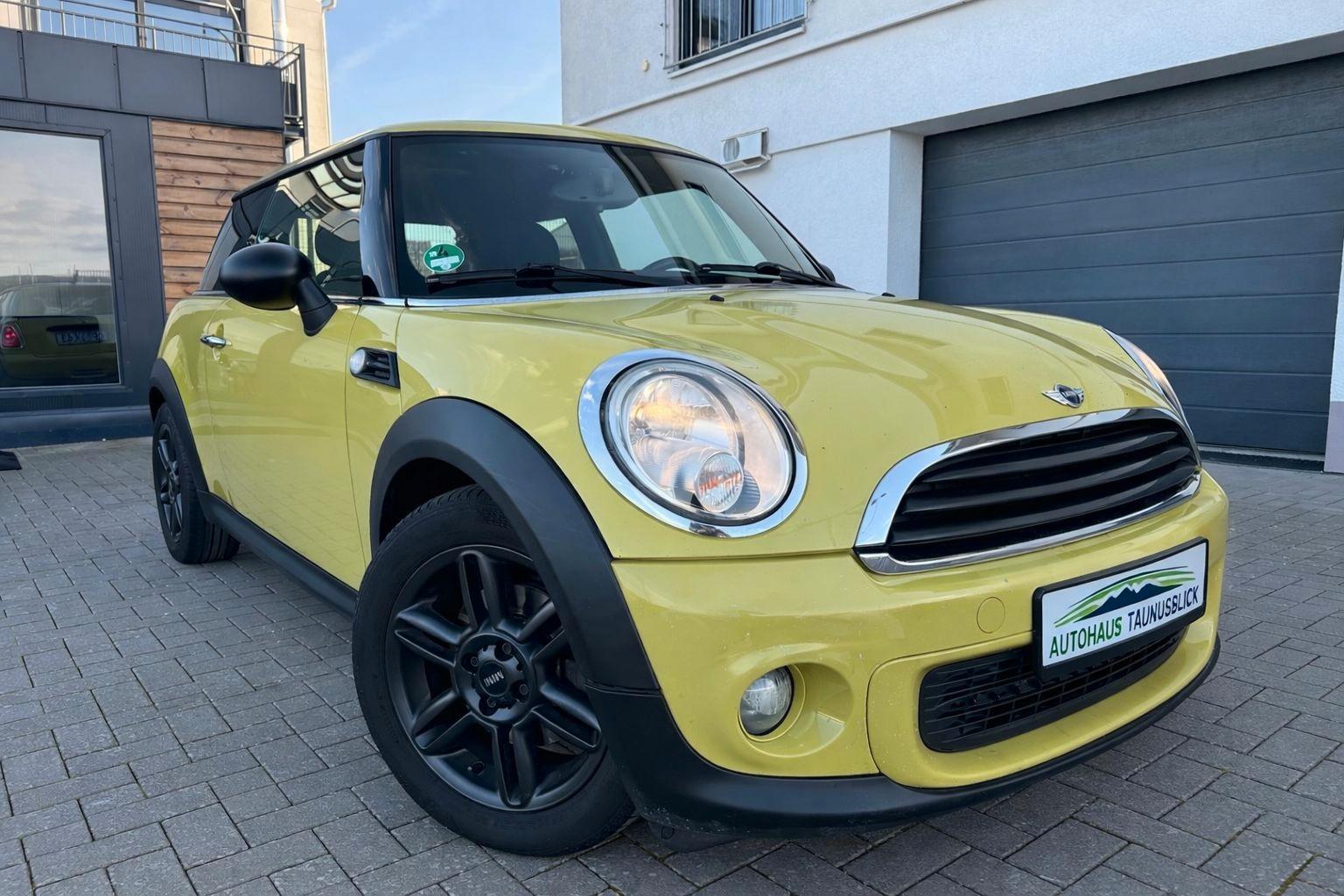 MINI ONE Mini One/ Ambiente/ Aux Ansch.