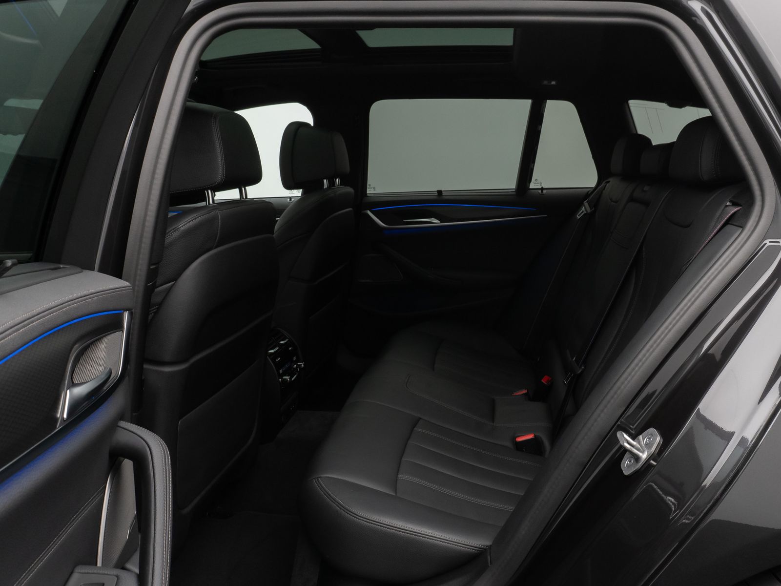 Fahrzeugabbildung BMW 540d xD M Sport Pro Laser Panorama HUD DAB H/K